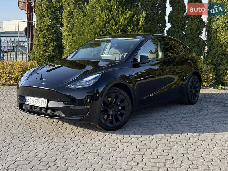 Внедорожник / Кроссовер Tesla Model Y 2023 в Львове