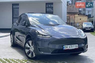 Позашляховик / Кросовер Tesla Model Y 2022 в Рівному