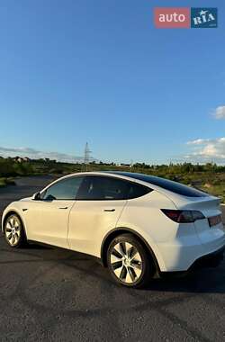 Внедорожник / Кроссовер Tesla Model Y 2022 в 