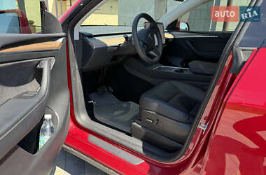 Внедорожник / Кроссовер Tesla Model Y 2023 в 