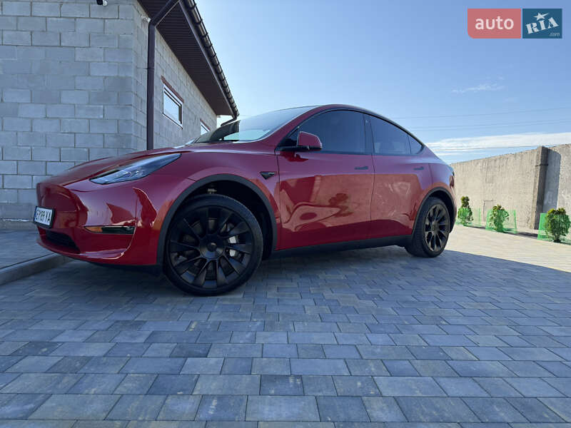 Внедорожник / Кроссовер Tesla Model Y 2023 в Днепре