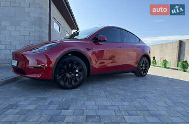 Внедорожник / Кроссовер Tesla Model Y 2023 в 