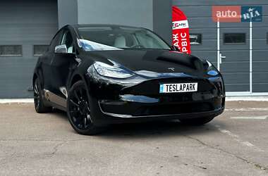 Позашляховик / Кросовер Tesla Model Y 2023 в 