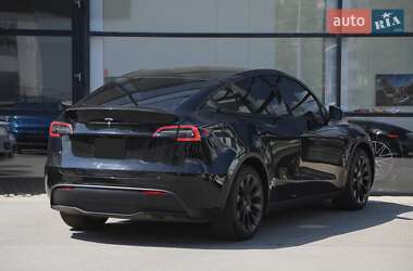 Позашляховик / Кросовер Tesla Model Y 2021 в 