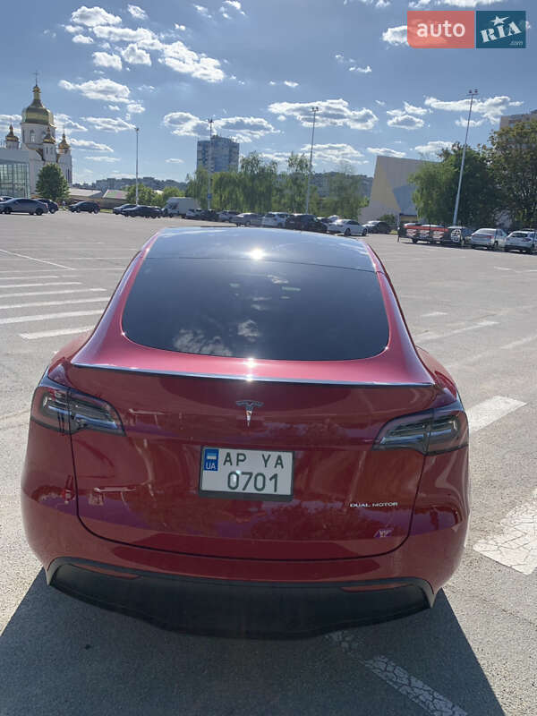 Внедорожник / Кроссовер Tesla Model Y 2021 в Запорожье
