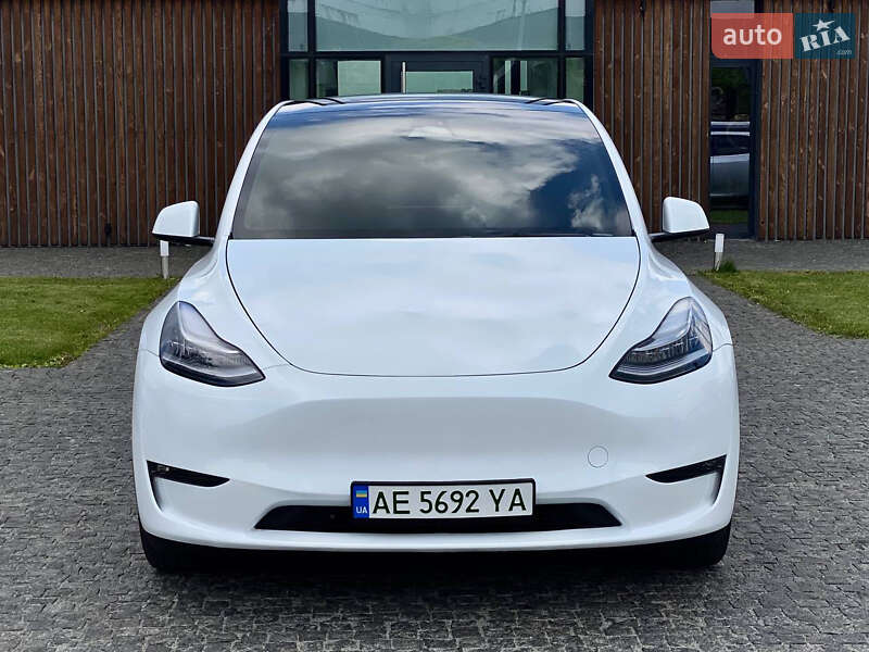 Внедорожник / Кроссовер Tesla Model Y 2023 в 