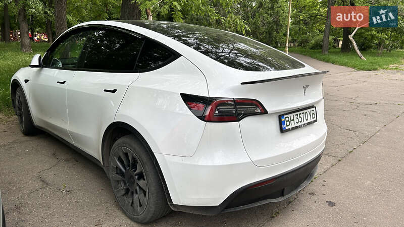 Внедорожник / Кроссовер Tesla Model Y 2023 в Одессе