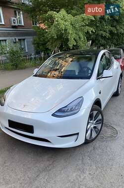Позашляховик / Кросовер Tesla Model Y 2020 в Києві