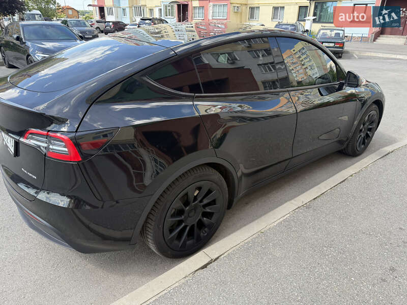 Внедорожник / Кроссовер Tesla Model Y 2021 в Харькове