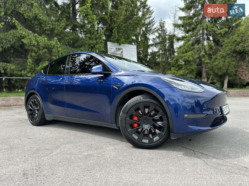 Внедорожник / Кроссовер Tesla Model Y 2020 в 