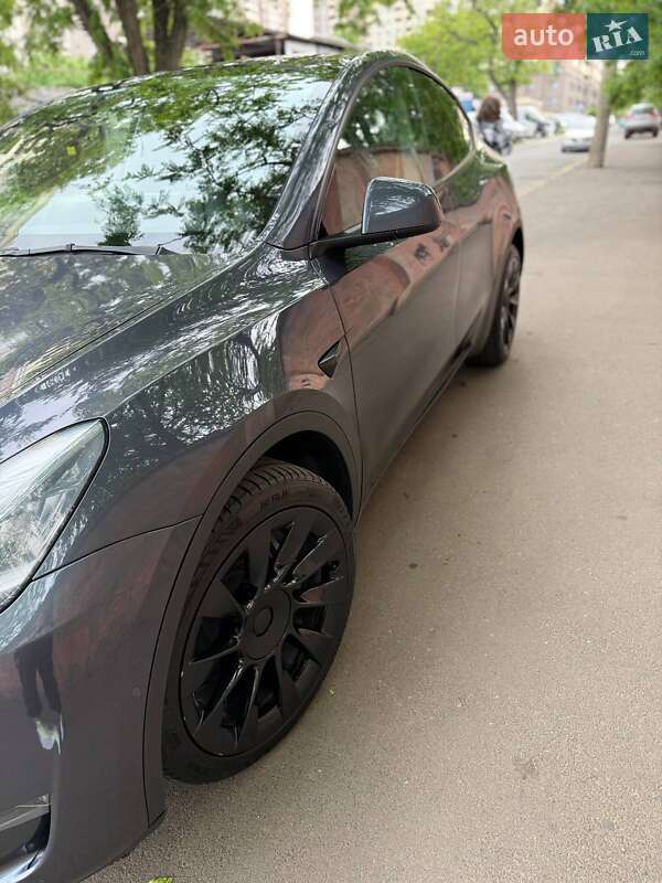 Внедорожник / Кроссовер Tesla Model Y 2021 в Одессе