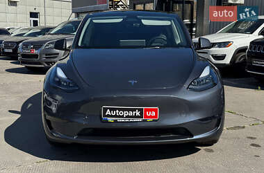 Внедорожник / Кроссовер Tesla Model Y 2023 в 