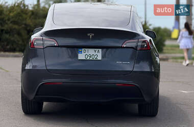 Внедорожник / Кроссовер Tesla Model Y 2021 в 