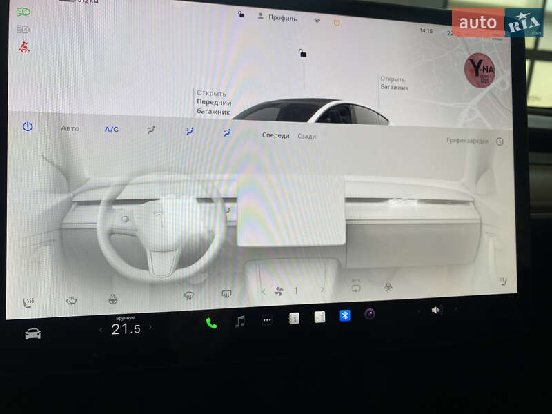 Внедорожник / Кроссовер Tesla Model Y 2024 в Киеве