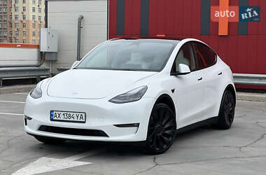 Внедорожник / Кроссовер Tesla Model Y 2022 в 