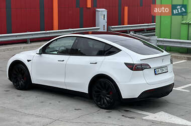 Внедорожник / Кроссовер Tesla Model Y 2022 в 