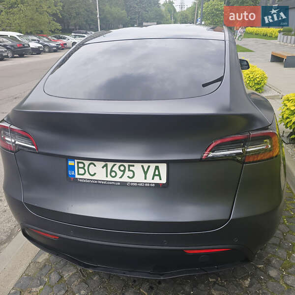 Внедорожник / Кроссовер Tesla Model Y 2021 в Львове