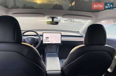 Внедорожник / Кроссовер Tesla Model Y 2021 в 