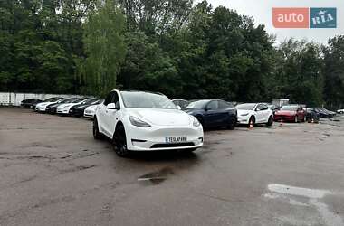 Позашляховик / Кросовер Tesla Model Y 2022 в Києві