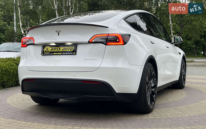 Внедорожник / Кроссовер Tesla Model Y 2022 в Львове