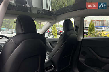 Внедорожник / Кроссовер Tesla Model Y 2022 в 