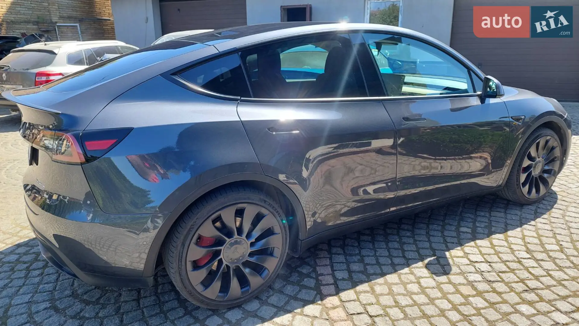 2021 Tesla Model Y - мініатюра 3