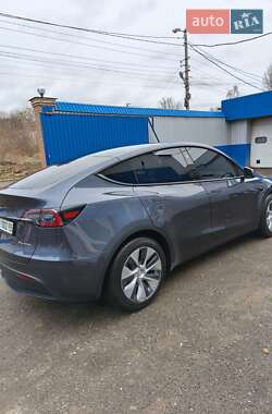 Внедорожник / Кроссовер Tesla Model Y 2023 в 