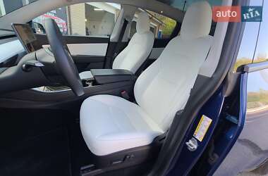 Позашляховик / Кросовер Tesla Model Y 2020 в 