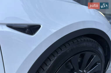 Внедорожник / Кроссовер Tesla Model Y 2023 в 