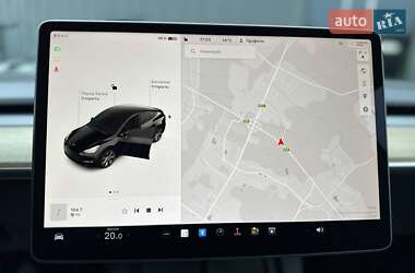Позашляховик / Кросовер Tesla Model Y 2022 в 