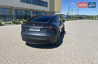 Внедорожник / Кроссовер Tesla Model Y 2023 в 