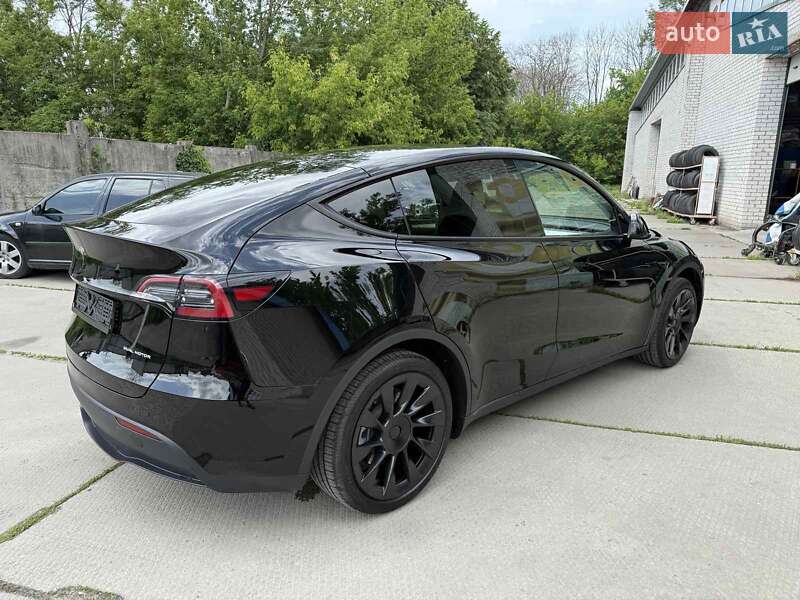 Внедорожник / Кроссовер Tesla Model Y 2023 в Киеве фото 5 Внедорожник / Кроссовер Tesla Model Y 2023 в Киеве