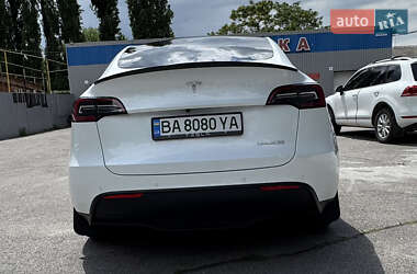 Внедорожник / Кроссовер Tesla Model Y 2021 в 