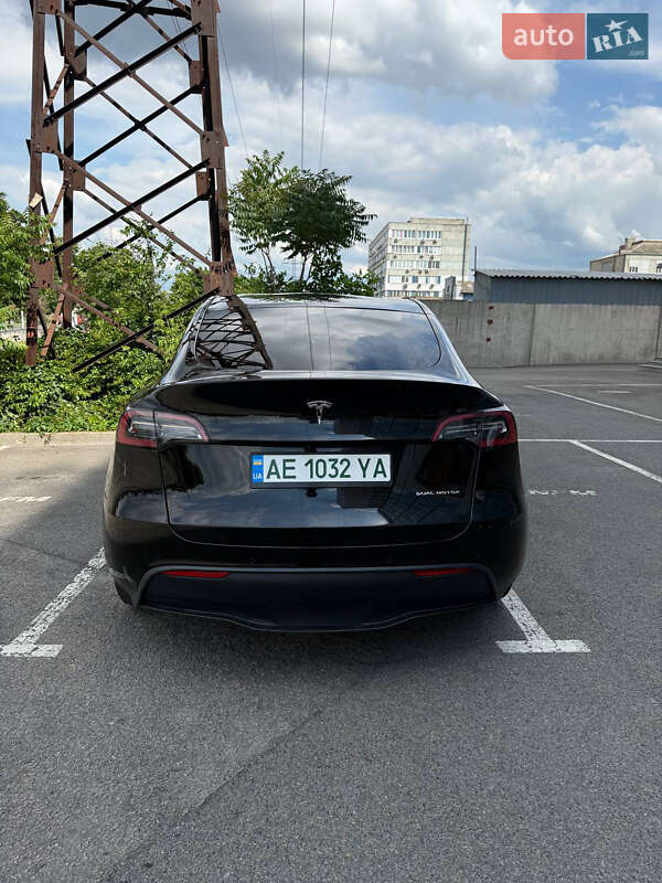 Внедорожник / Кроссовер Tesla Model Y 2021 в Днепре
