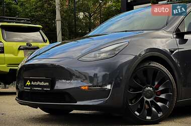 Внедорожник / Кроссовер Tesla Model Y 2022 в 