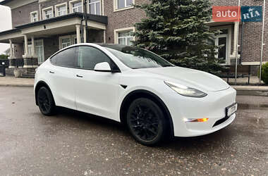 Внедорожник / Кроссовер Tesla Model Y 2022 в 