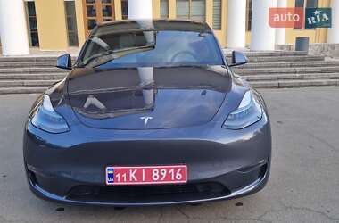 Внедорожник / Кроссовер Tesla Model Y 2021 в 