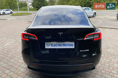Внедорожник / Кроссовер Tesla Model Y 2021 в 