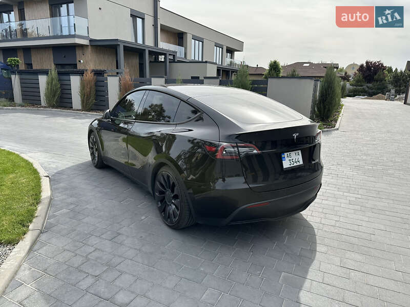 Внедорожник / Кроссовер Tesla Model Y 2022 в Днепре