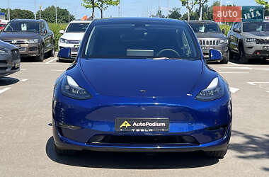 Позашляховик / Кросовер Tesla Model Y 2023 в 