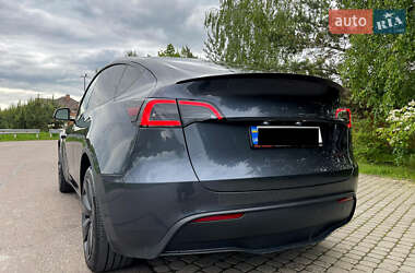 Внедорожник / Кроссовер Tesla Model Y 2023 в 