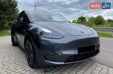 Внедорожник / Кроссовер Tesla Model Y 2023 в 