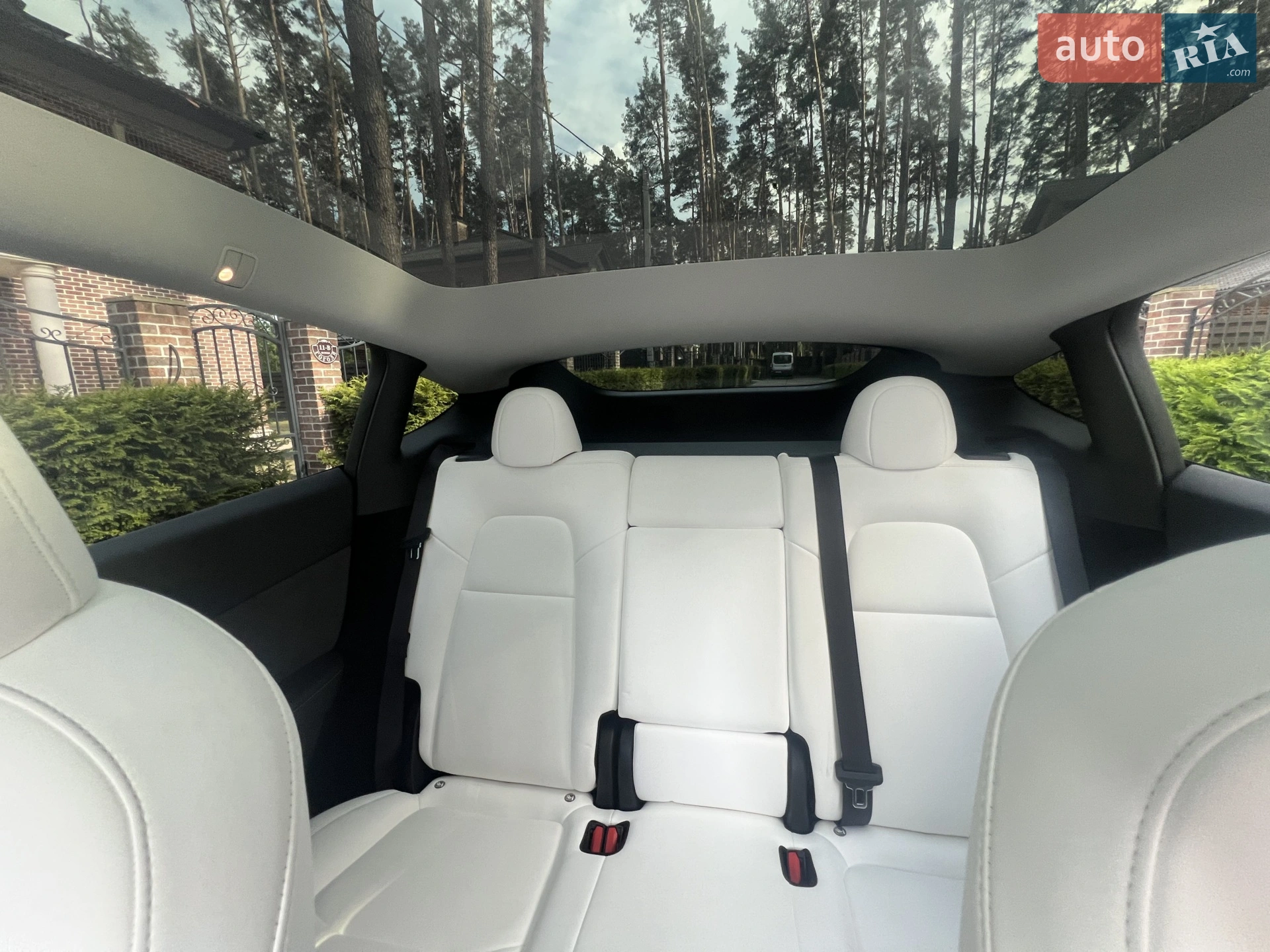 2024 Tesla Model Y - мініатюра 7