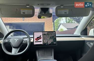Позашляховик / Кросовер Tesla Model Y 2022 в 