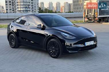 Внедорожник / Кроссовер Tesla Model Y 2024 в 