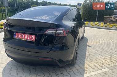 Позашляховик / Кросовер Tesla Model Y 2022 в 