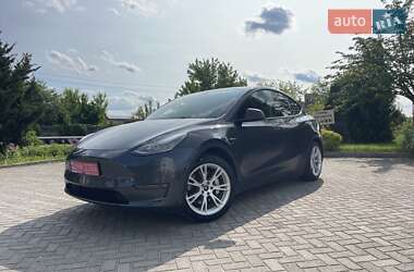 Внедорожник / Кроссовер Tesla Model Y 2021 в Ровно
