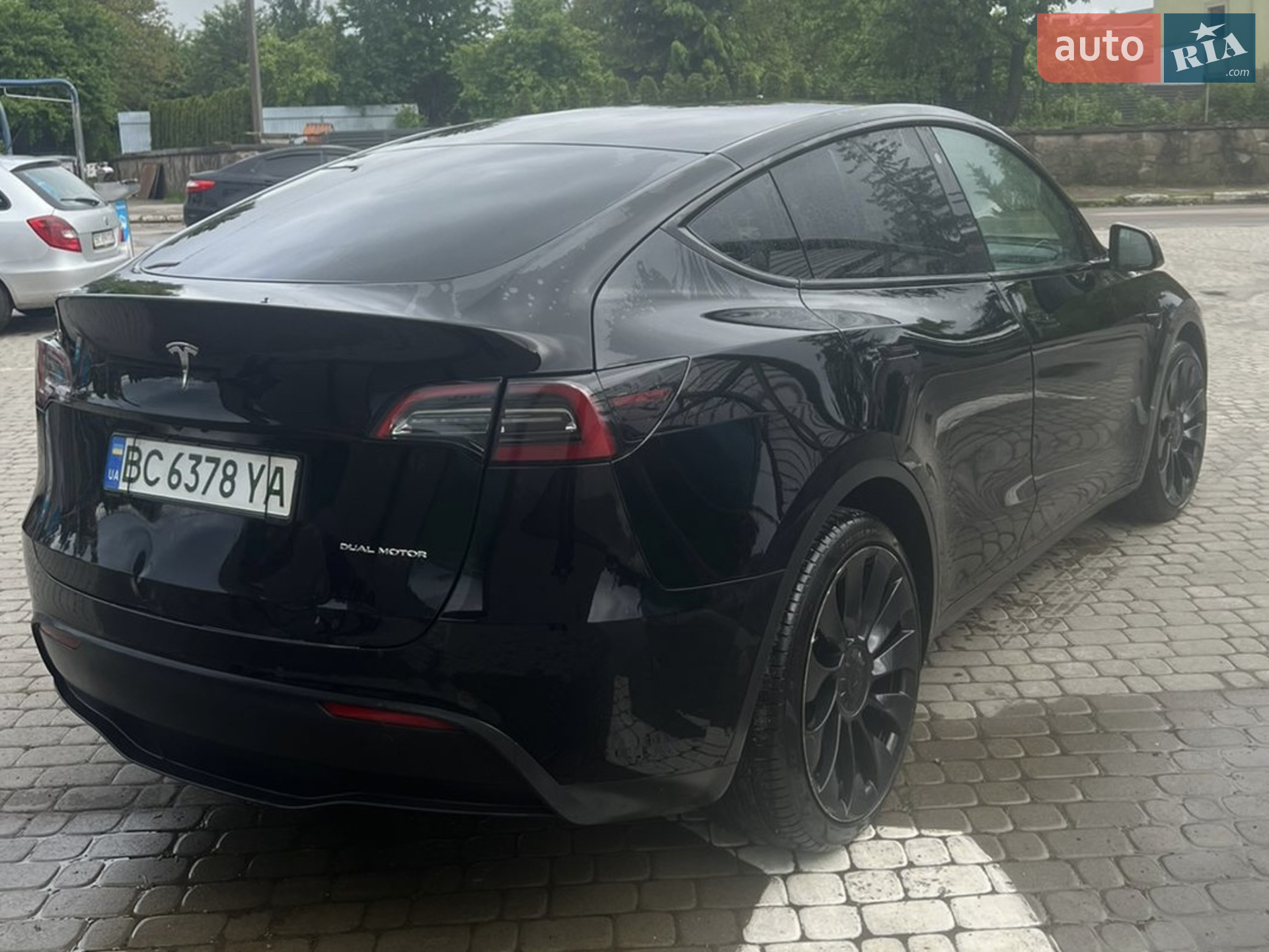 2022 Tesla Model Y - мініатюра 5