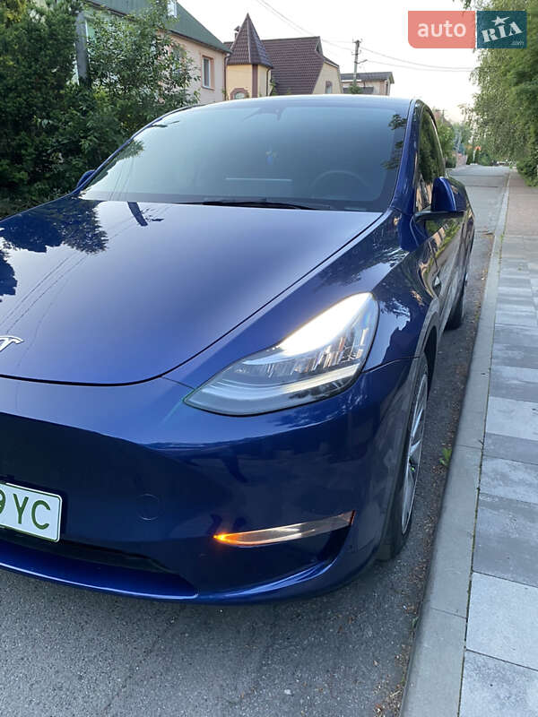 Позашляховик / Кросовер Tesla Model Y 2022 в Києві