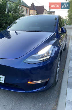 Внедорожник / Кроссовер Tesla Model Y 2022 в 